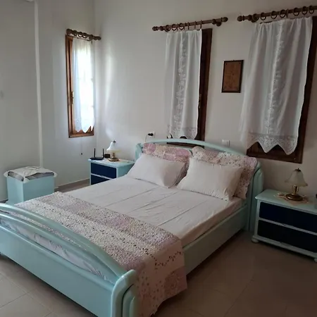 بيت للعطل Near The Sea